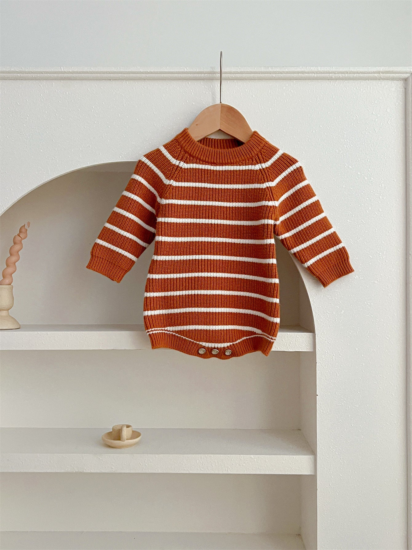 Autumn Arrival Baby Unisex Long Sleeves Striped Crew Neck Knitted Onesies