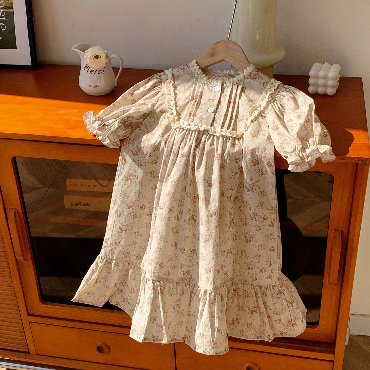 Summer Arrival French Flowers Pattern Short Puff Sleeves Dress for Stylish Girls